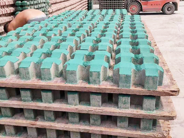 �����ӱ���ƺש